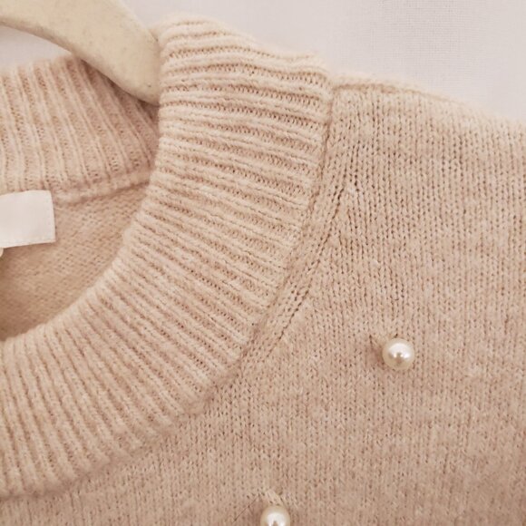 H&M Beige Long Sleeve Comfy Pearl Round Neck Sweater Size Small - Picture 15 of 16